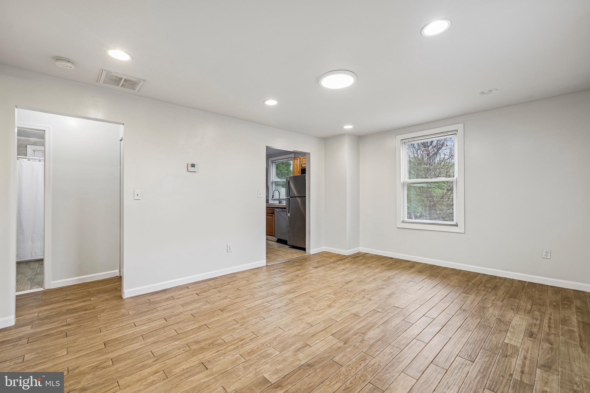 CLARKSBURG OUTSIDE - Residential