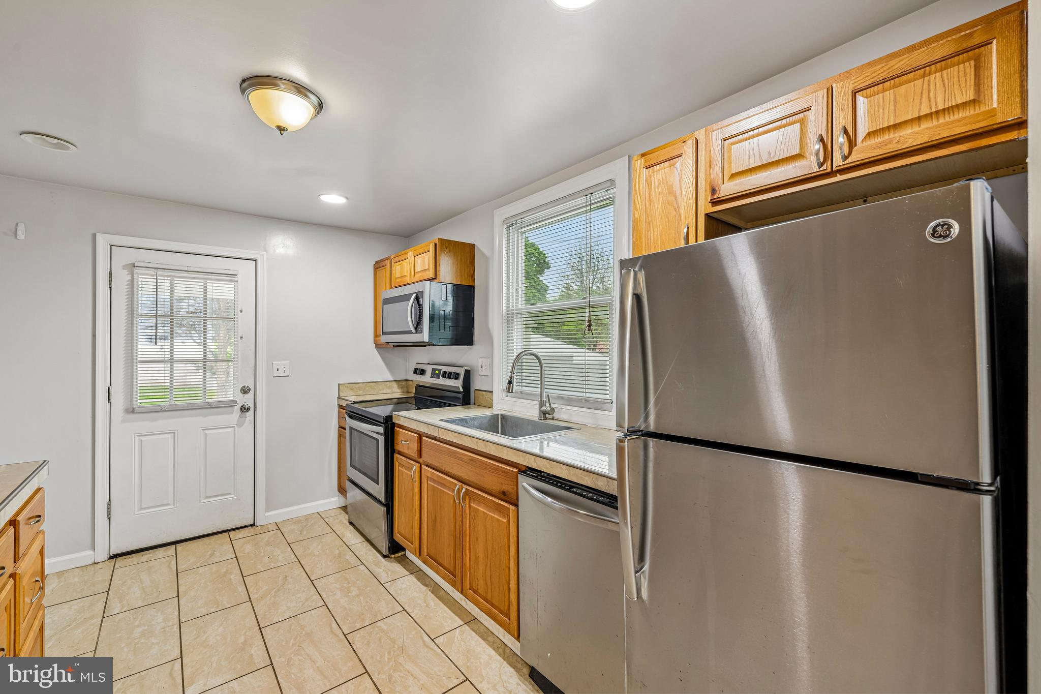 CLARKSBURG OUTSIDE - Residential