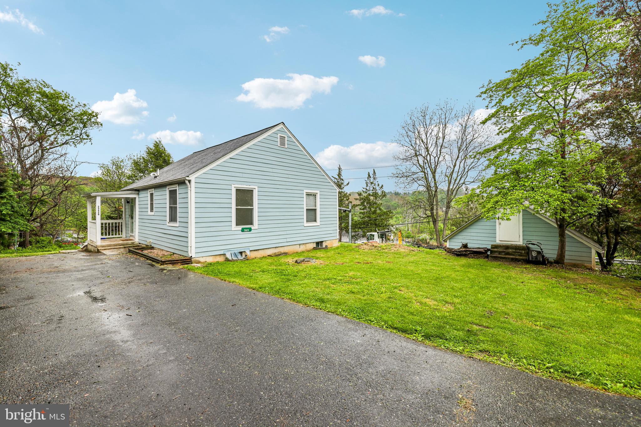 CLARKSBURG OUTSIDE - Residential