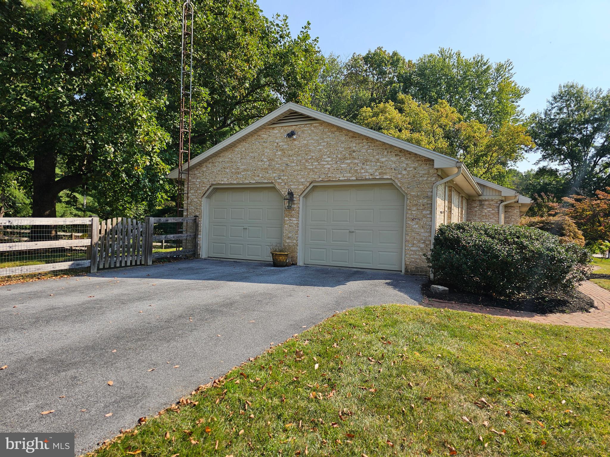 ST JAMES VILLAGE - Residential