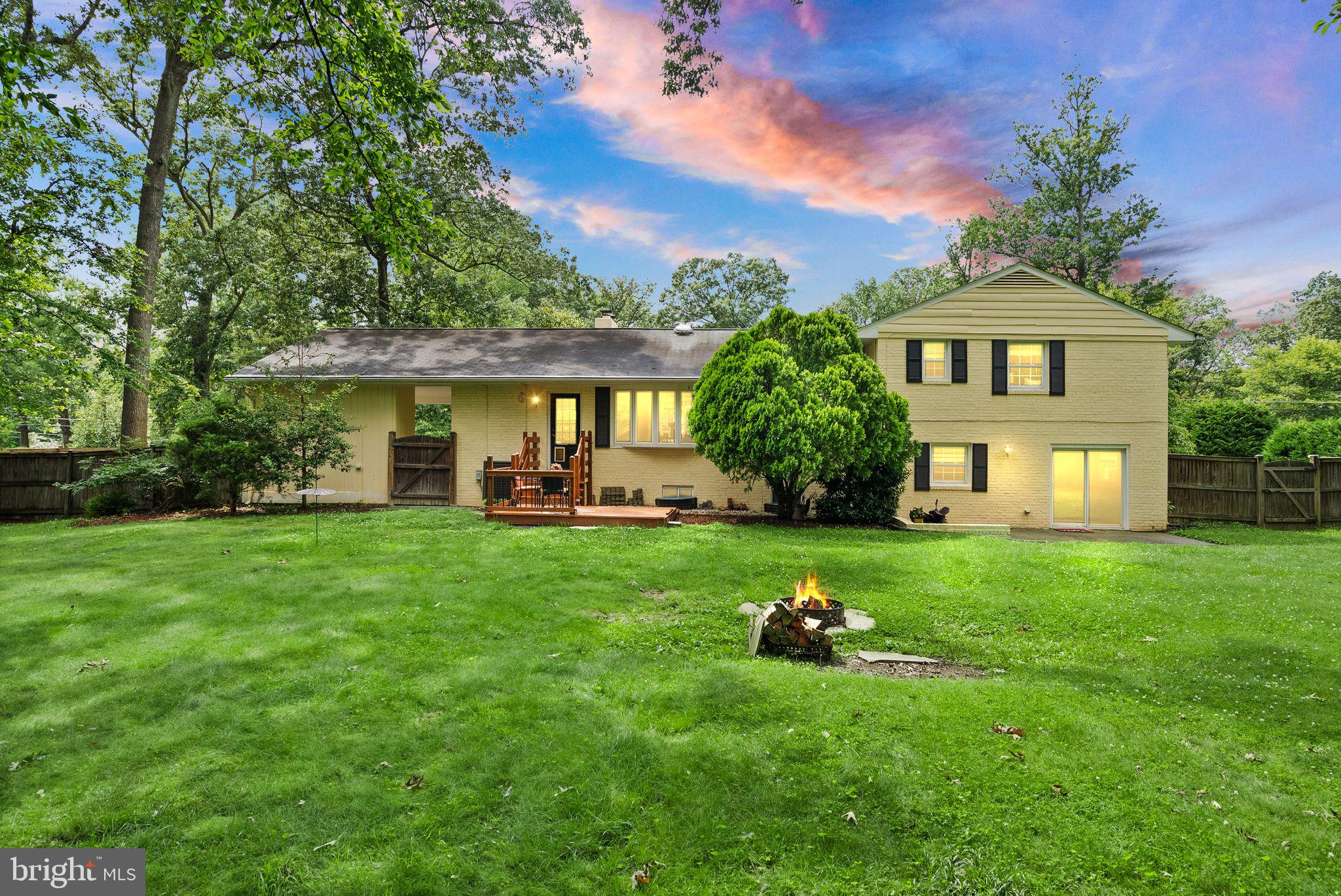 YACHT HAVEN ESTATES - Residential