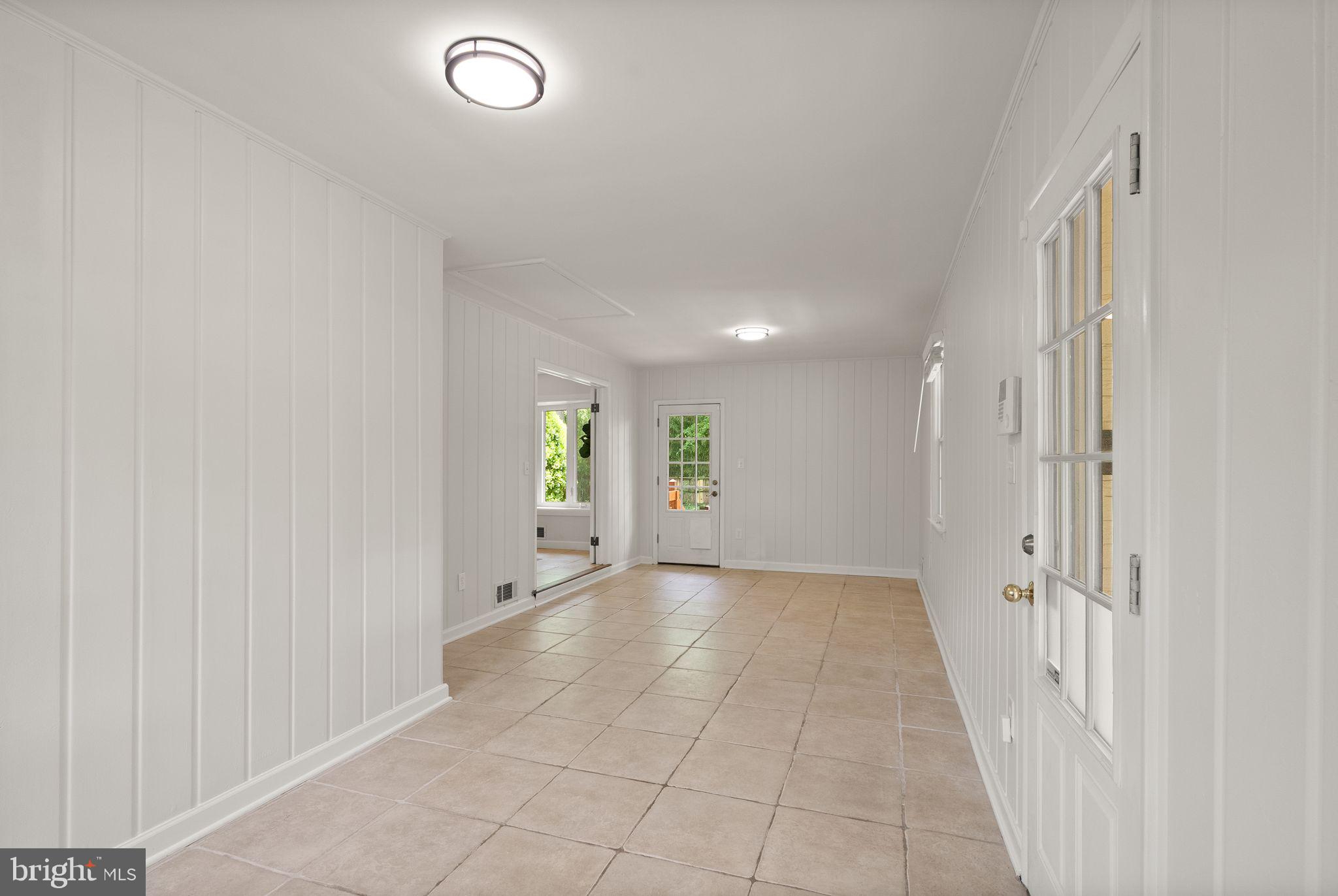 YACHT HAVEN ESTATES - Residential