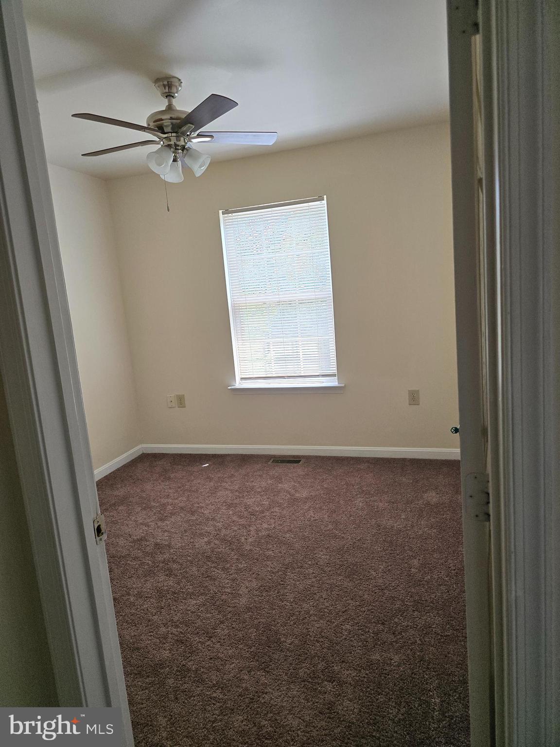 HAMLET WOODS II - Residential Lease