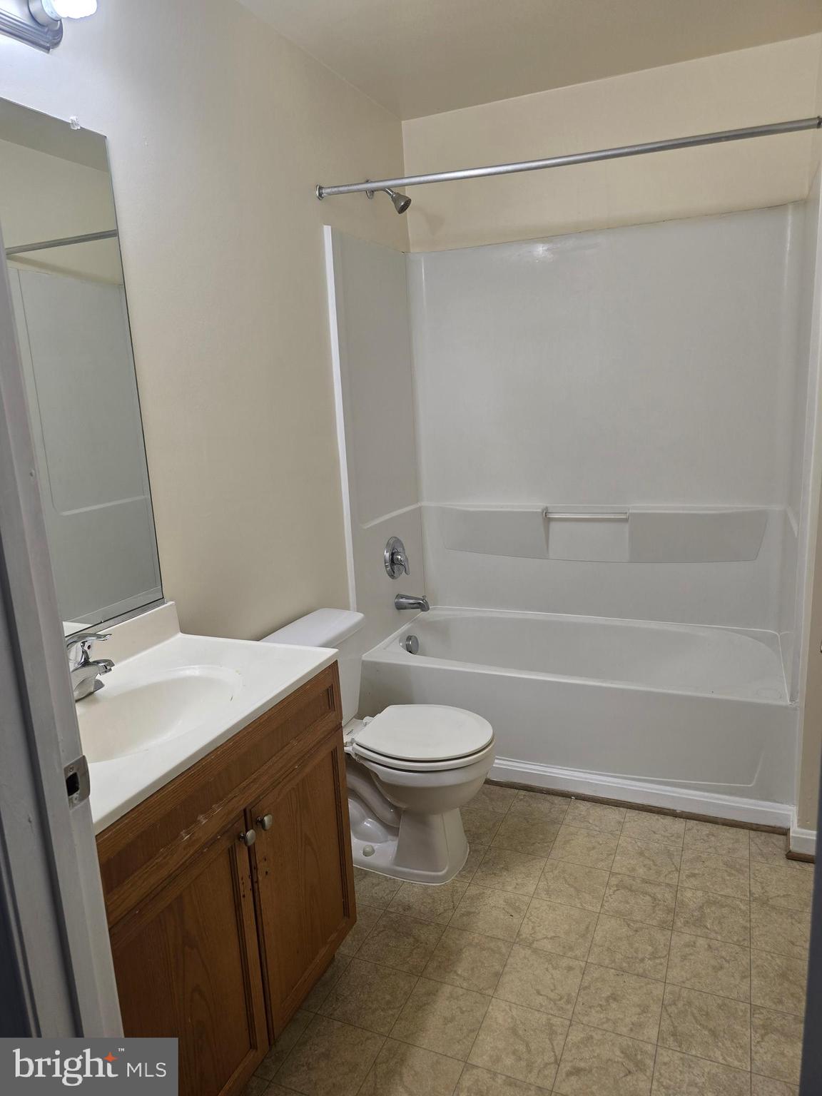 HAMLET WOODS II - Residential Lease