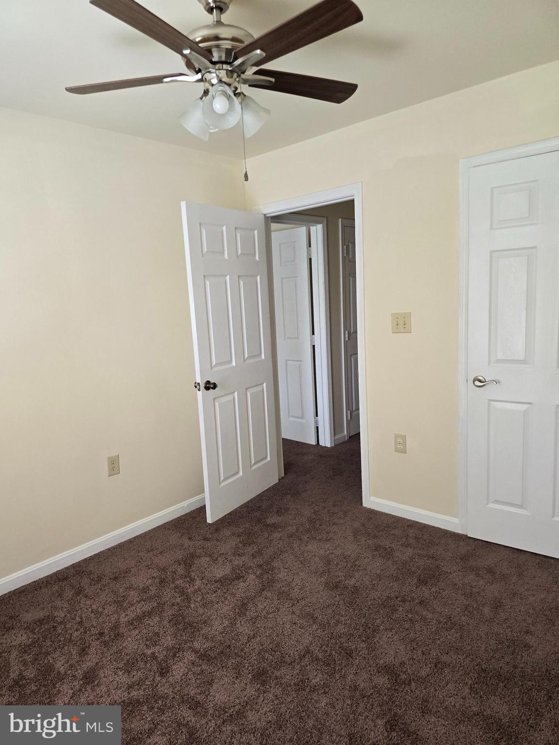 HAMLET WOODS II - Residential Lease