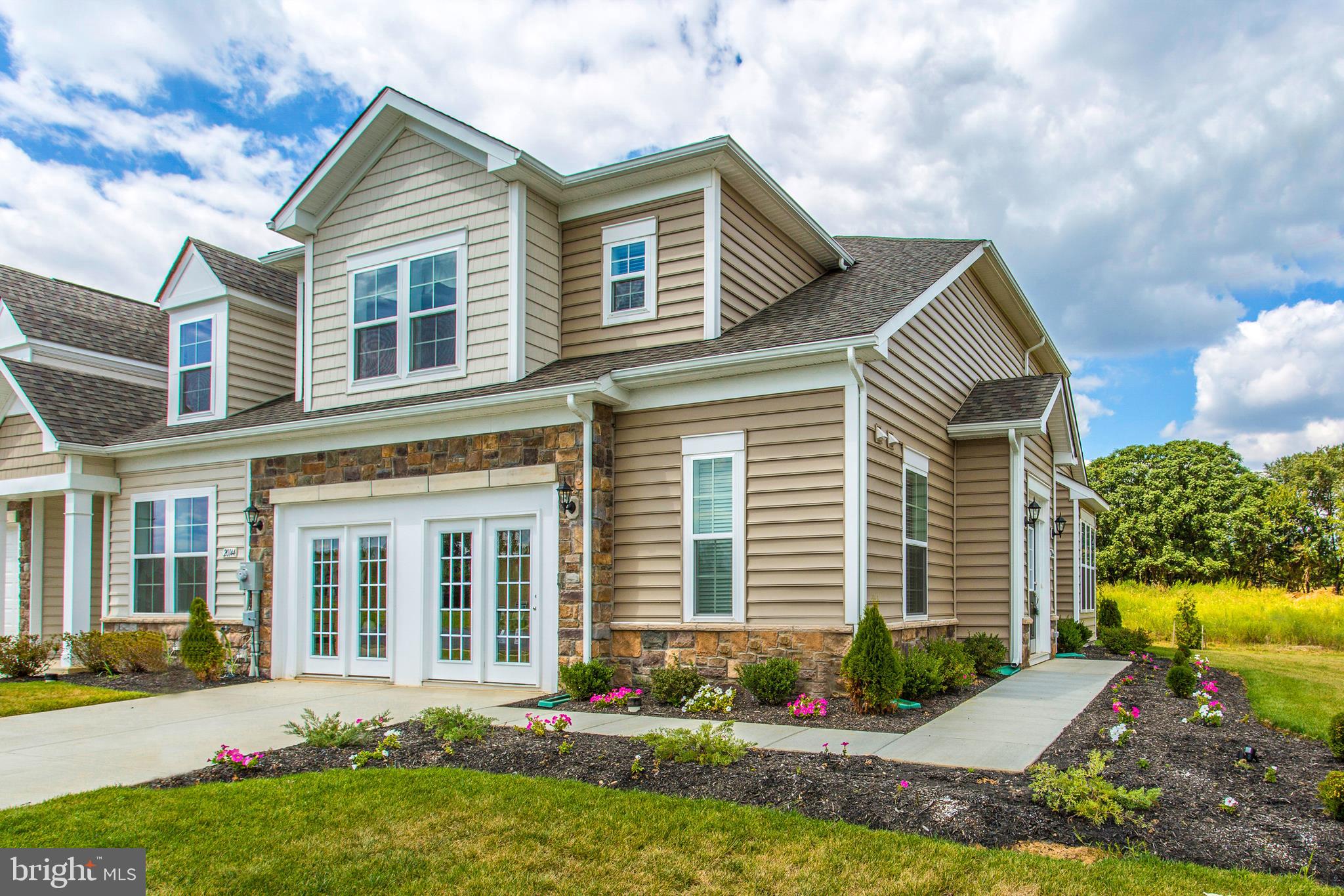 Brand New Villas at Gateway with no HOA. Gorgeous 1st Floor Owner's suite villa, ready early fall 2020! This unique villa, the Longstreet II, with spacious loft boasts 3 huge bedrooms, 2 full and 1 half bath and has over 2200 sq ft. This 2 car garage home has stainless steel appliances, natural gas cooking, kitchen island, new LVP flooring throughout main level and electric fireplace. Don't miss out on this beautiful home in desirable location! Ask about our personal and virtual tours and lock in your pricing today! *Photos and tour may differ from actual home