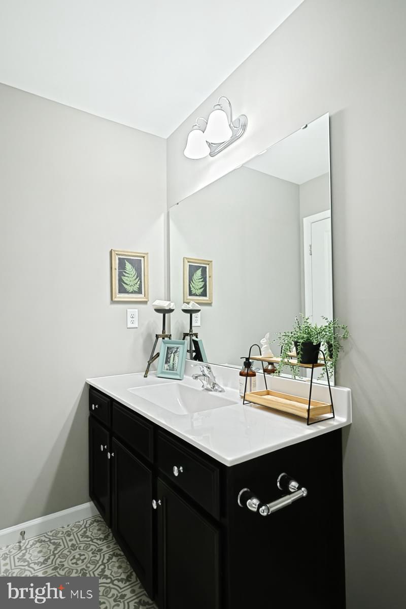 DICKINSON PLACE - Residential