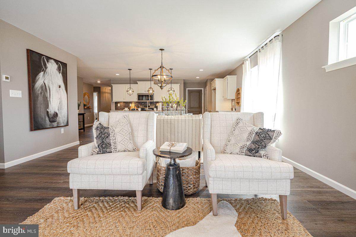 DICKINSON PLACE - Residential