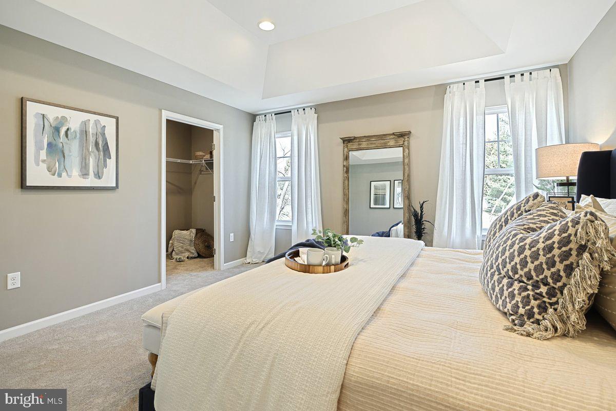 DICKINSON PLACE - Residential