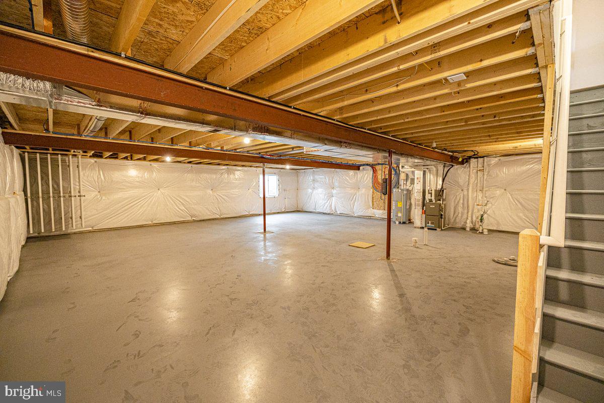 DICKINSON PLACE - Residential