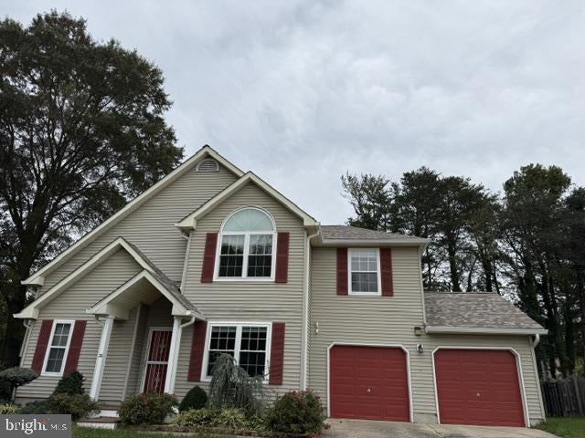 20 HAMPTON BOULEVARD