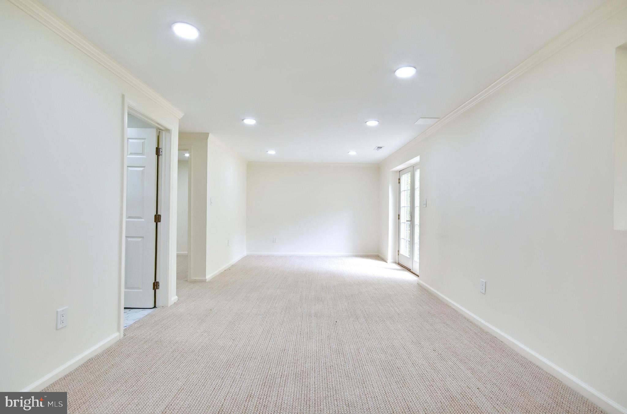 HERITAGE HARBOUR - Residential