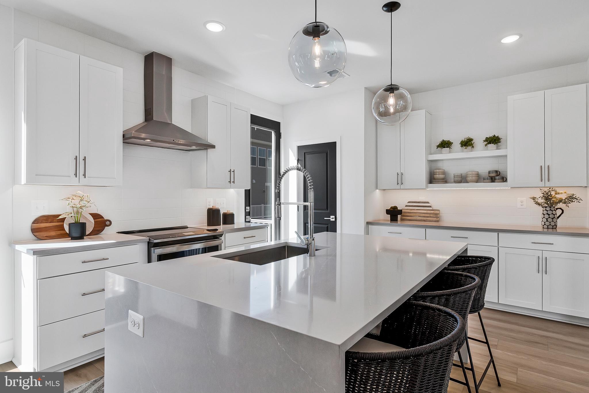 THE GROVE AT JACKSON VILLAGE - Residential