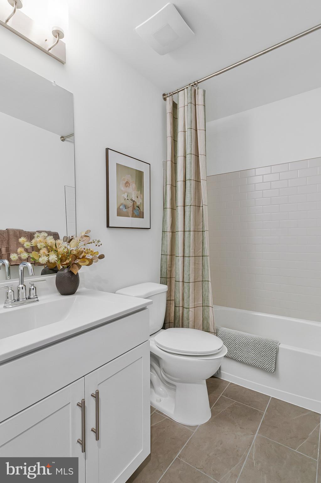 THE GROVE AT JACKSON VILLAGE - Residential