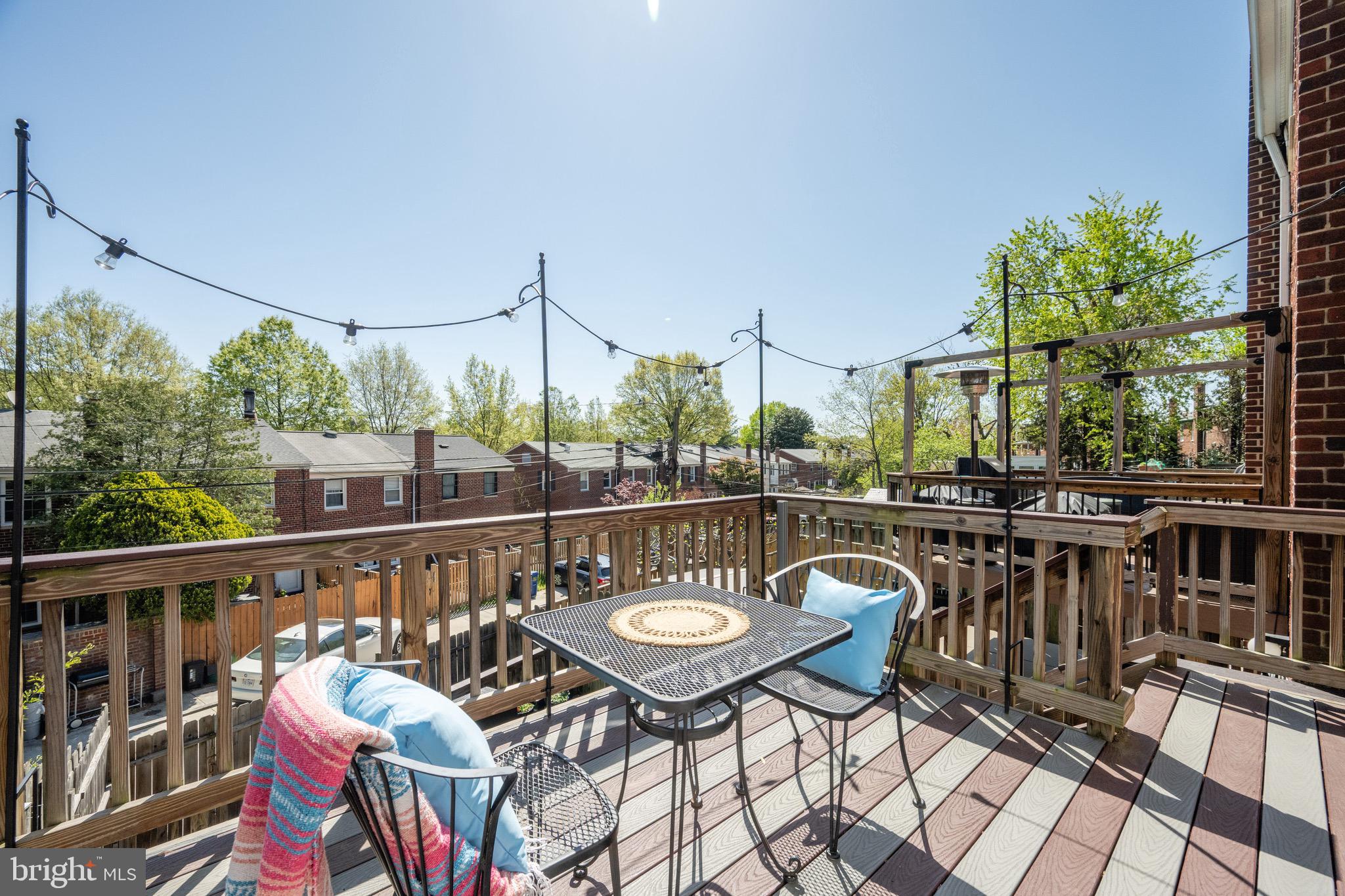 WARWICK VILLAGE - Residential