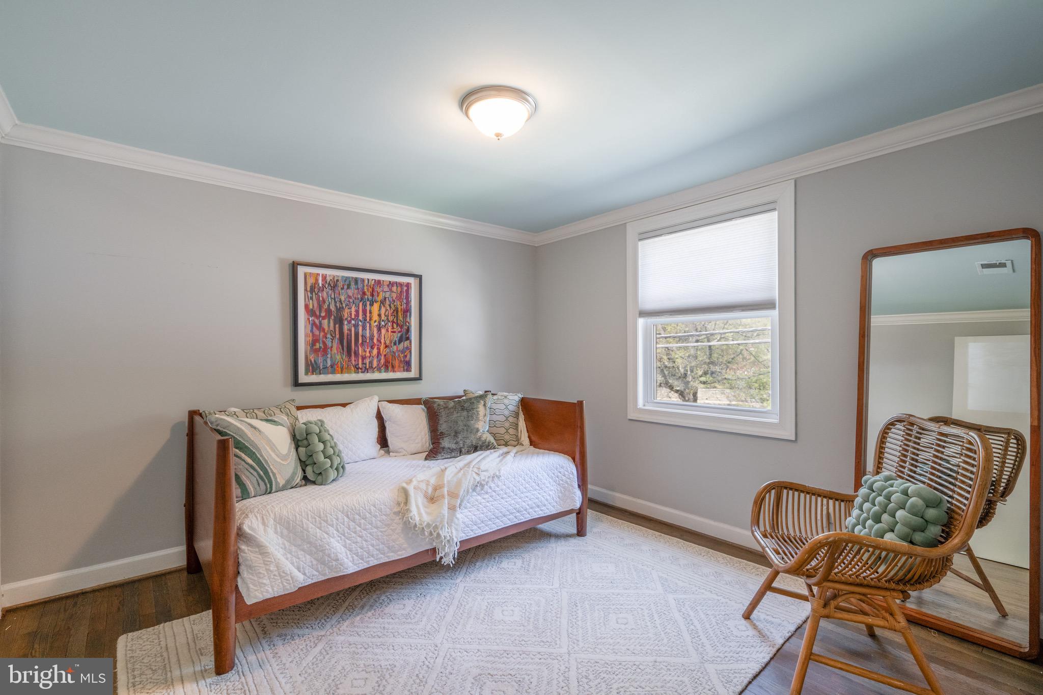 WARWICK VILLAGE - Residential