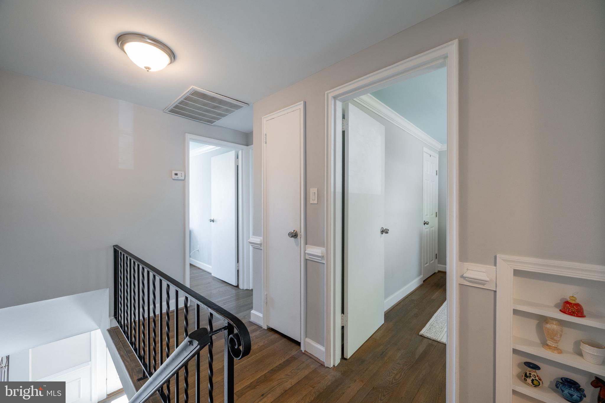 WARWICK VILLAGE - Residential