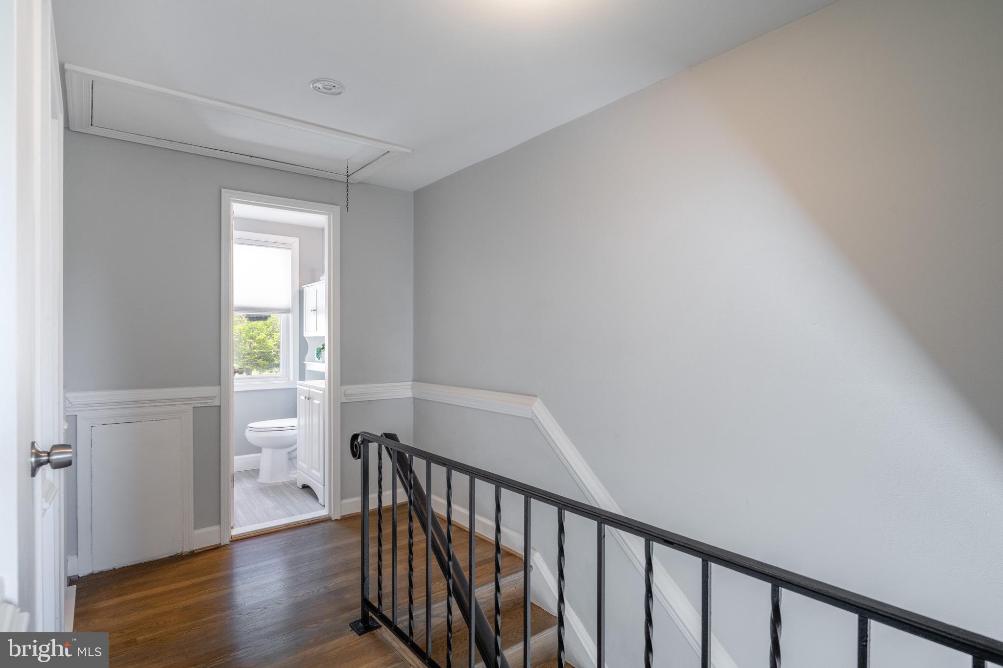 WARWICK VILLAGE - Residential