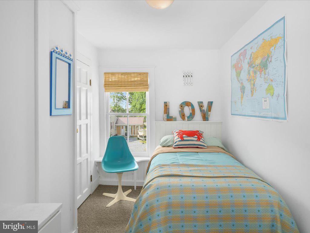 TILGHMAN ISLAND - Residential