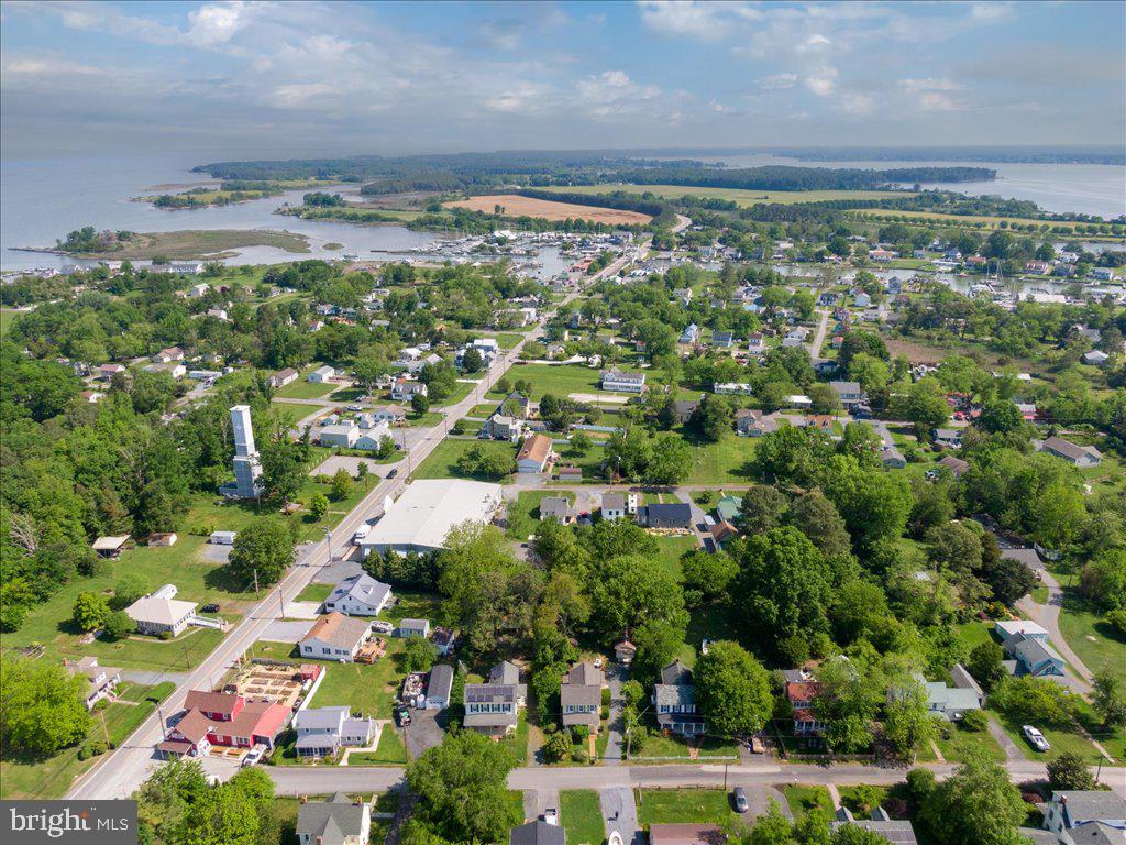 TILGHMAN ISLAND - Residential