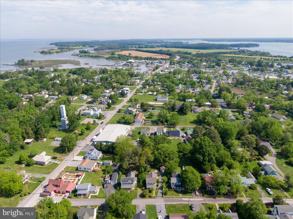 TILGHMAN ISLAND - Residential