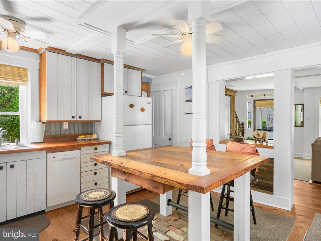 TILGHMAN ISLAND - Residential