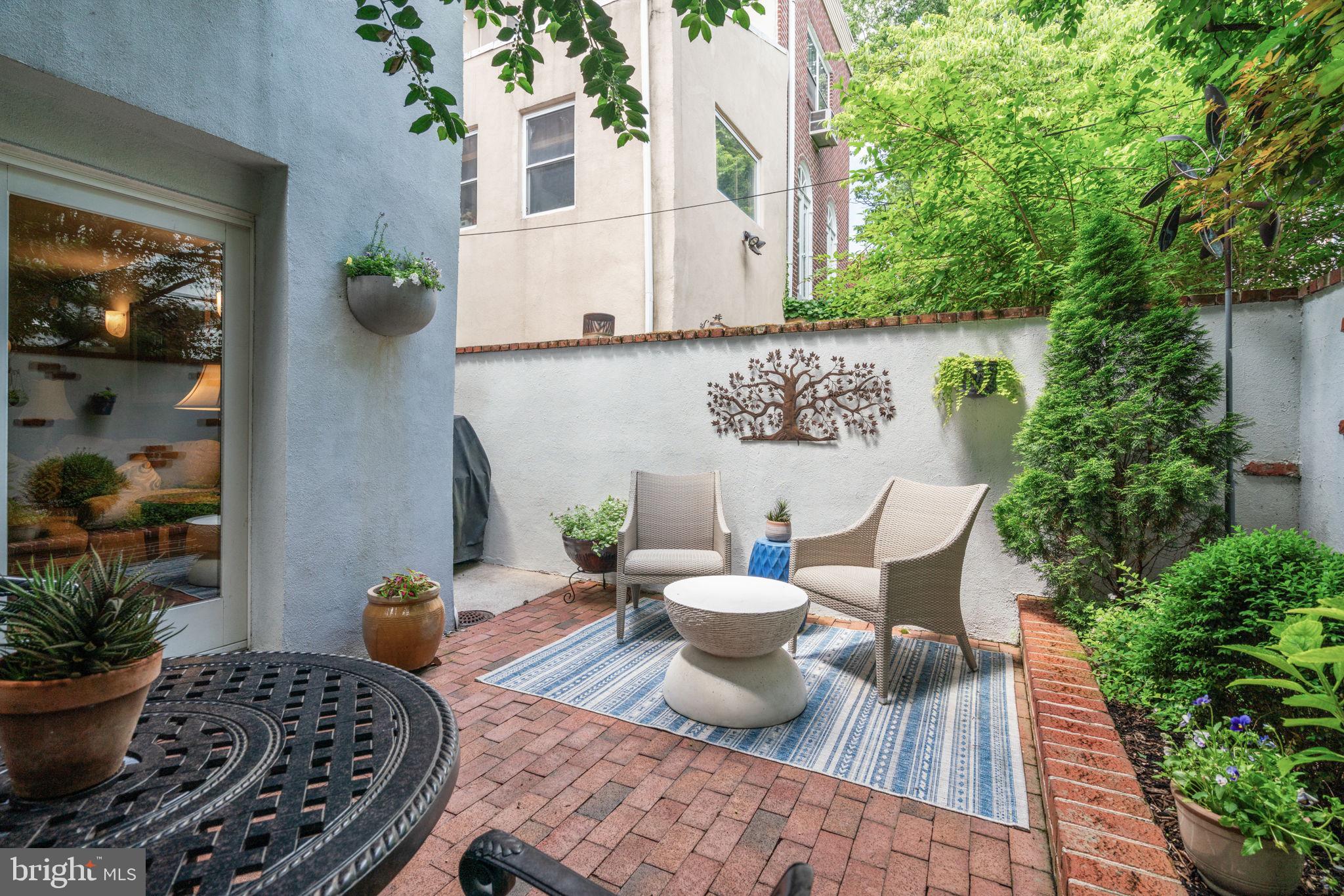 RITTENHOUSE SQUARE - Residential