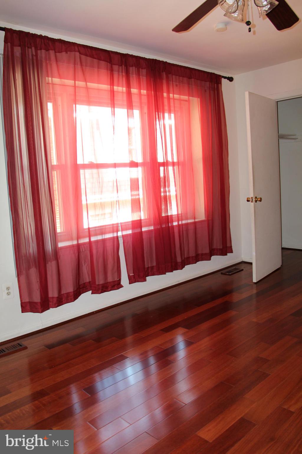 HYBLA VALLEY FARMS - Residential