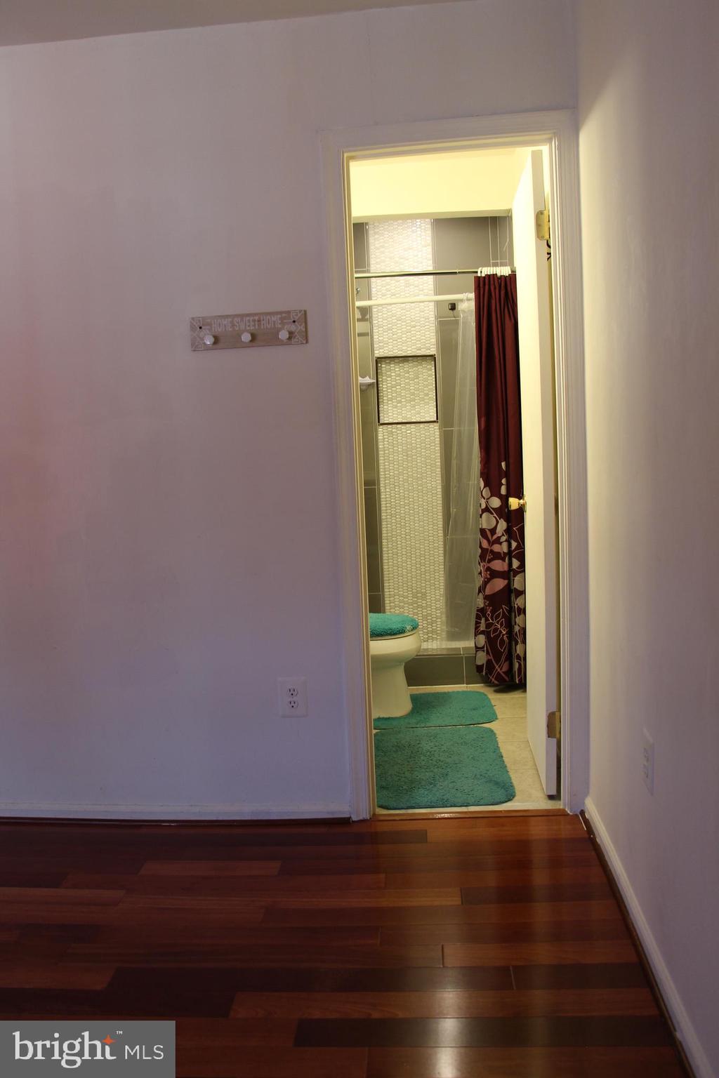 HYBLA VALLEY FARMS - Residential