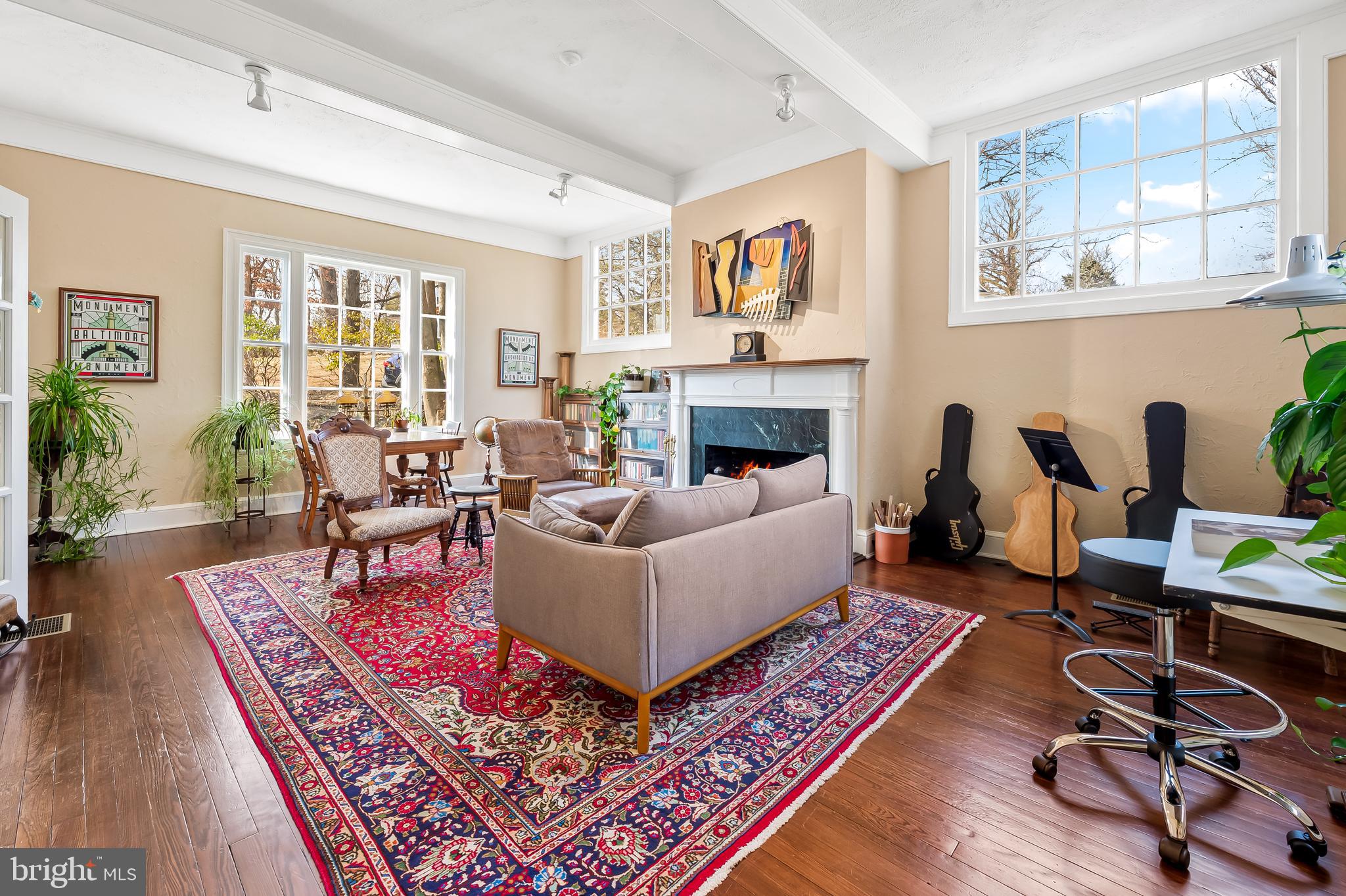 MOUNT WASHINGTON - Residential