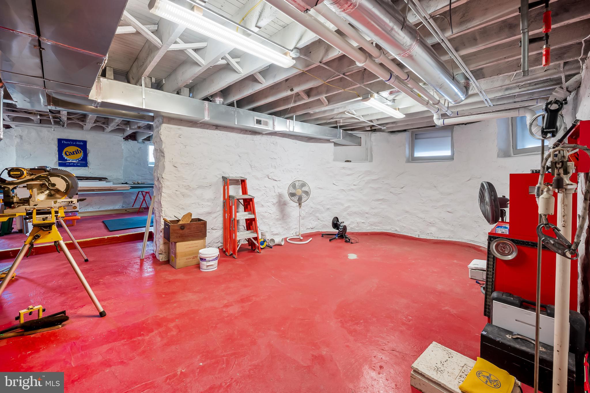 MOUNT WASHINGTON - Residential