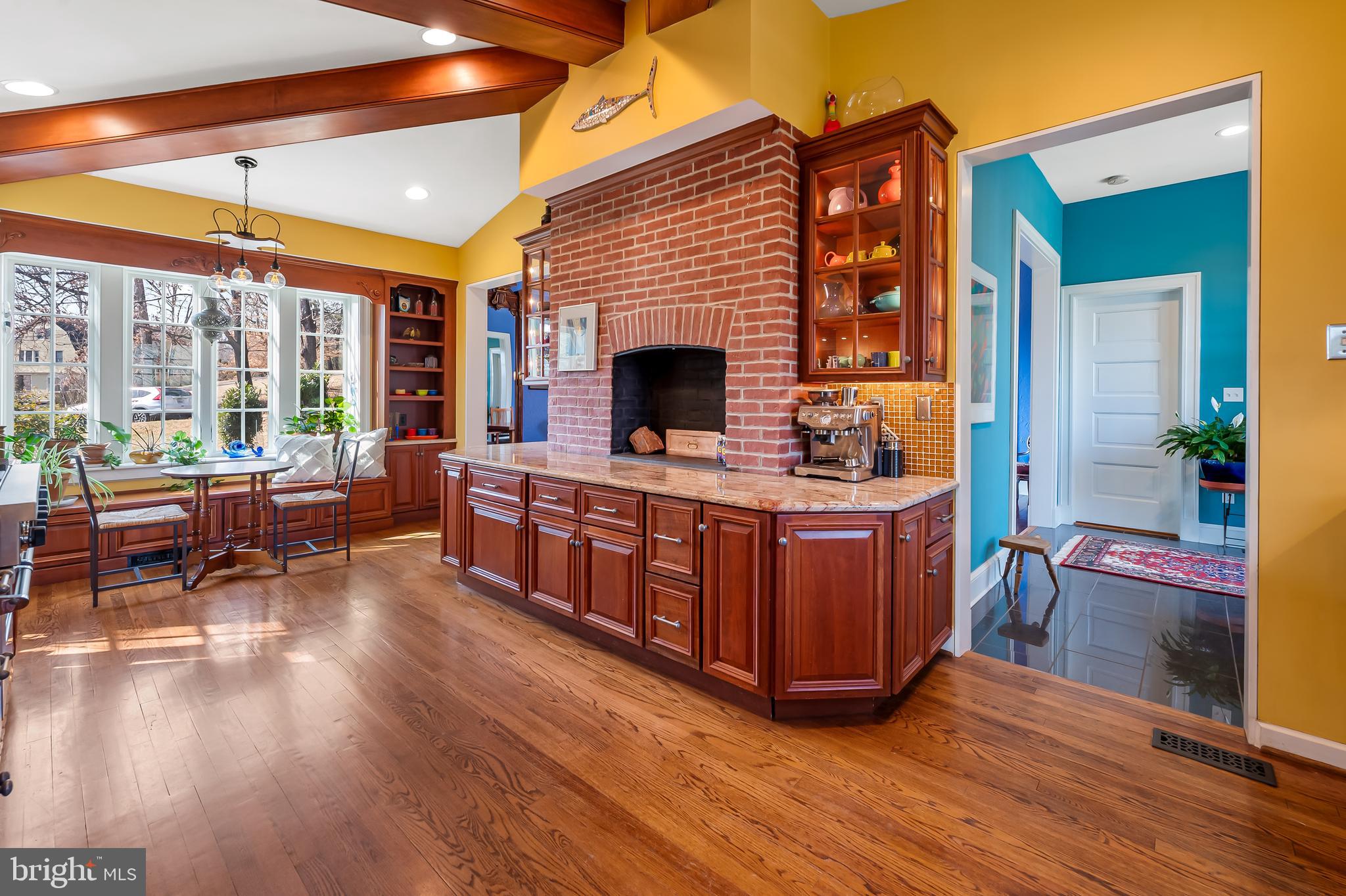 MOUNT WASHINGTON - Residential