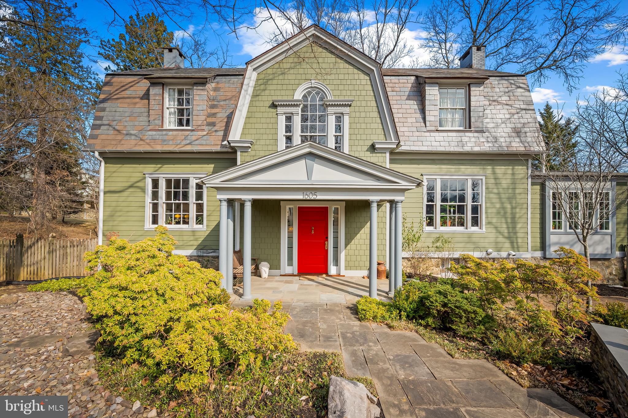 MOUNT WASHINGTON - Residential