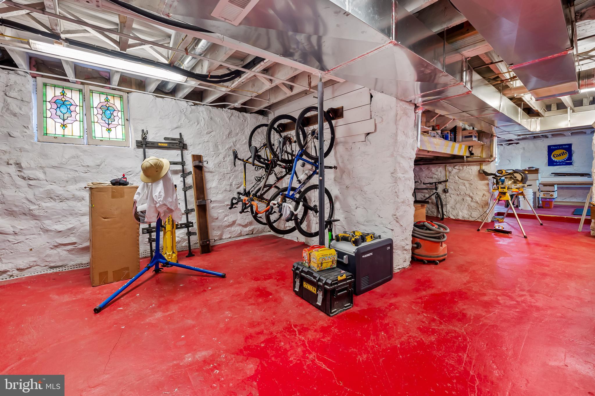 MOUNT WASHINGTON - Residential