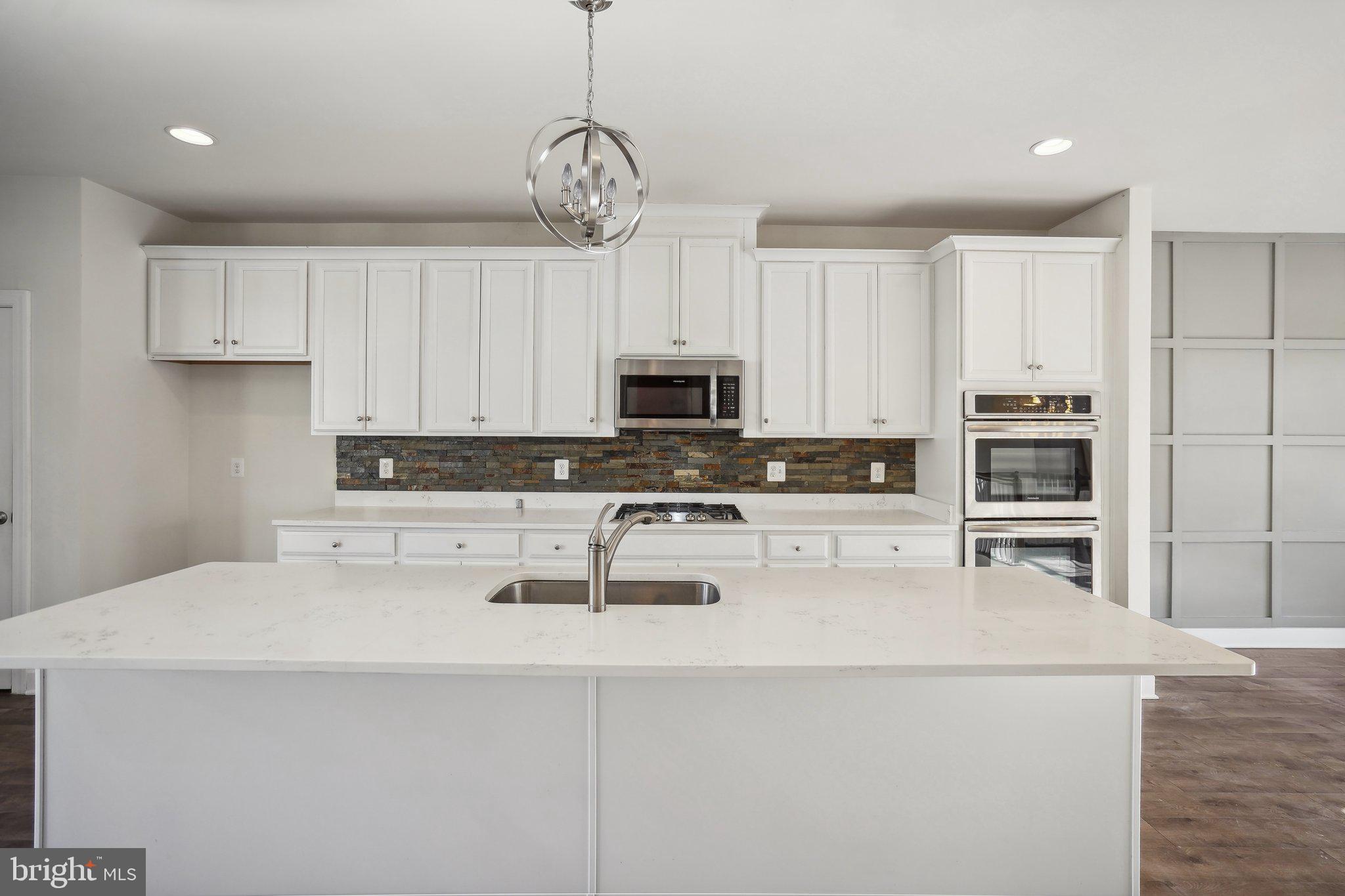 HAMILTON PARK - Residential