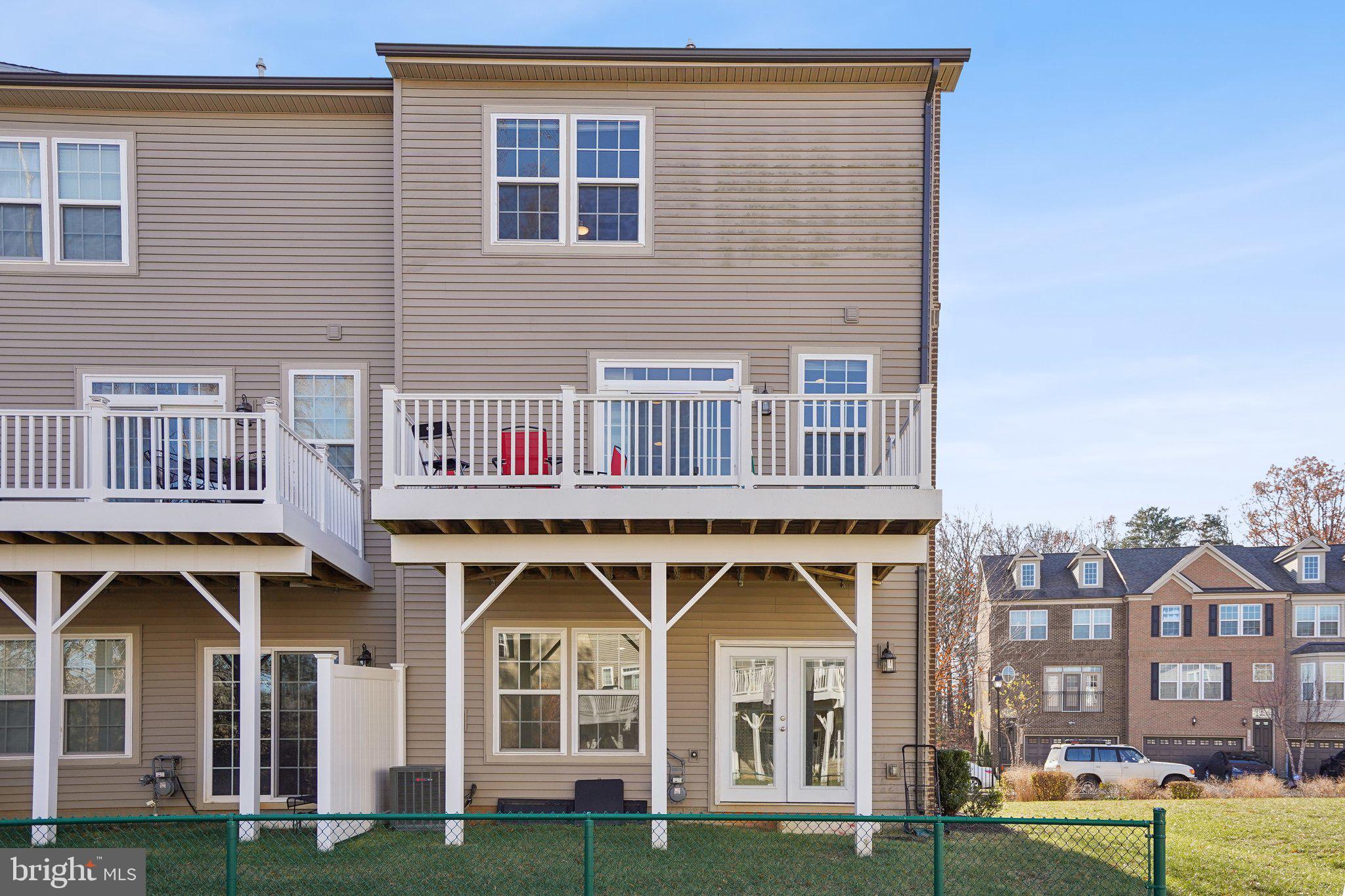 HAMILTON PARK - Residential