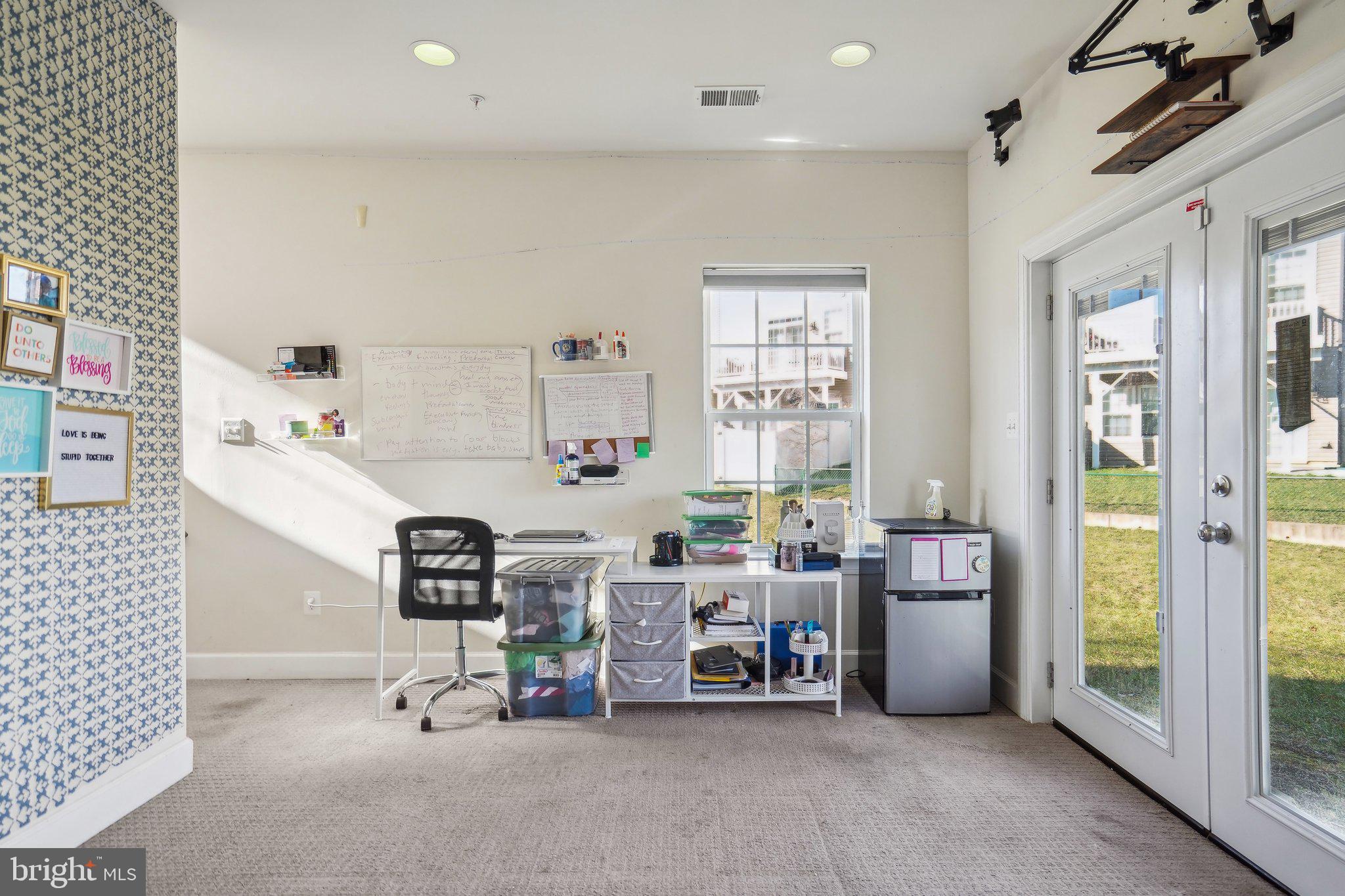 HAMILTON PARK - Residential