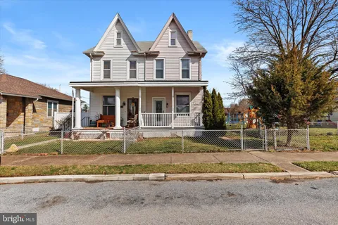 2513 S 3rd Street, Steelton, PA 17113 - MLS#: PADA2043258
