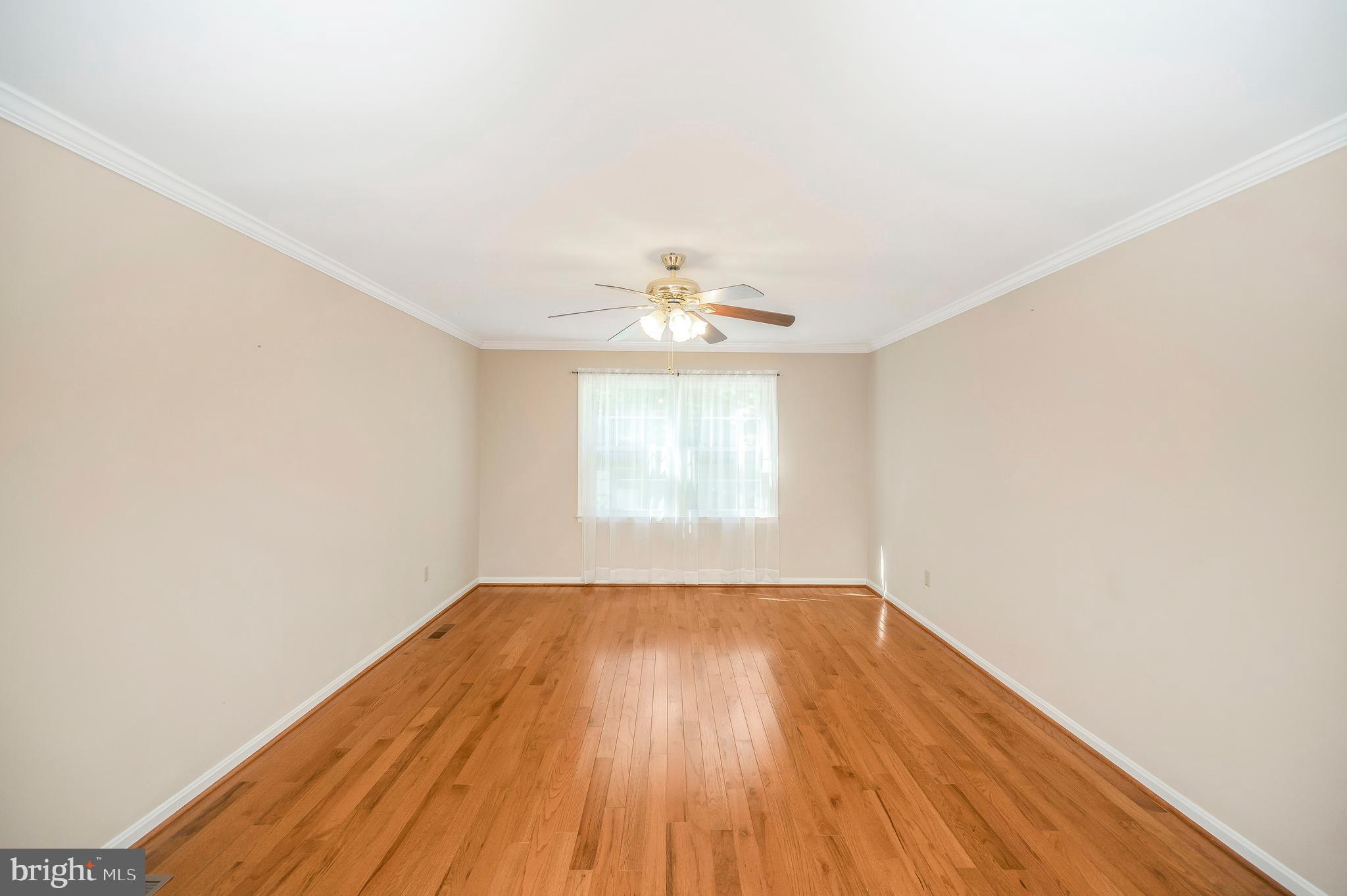 BREEZEWOOD - Residential