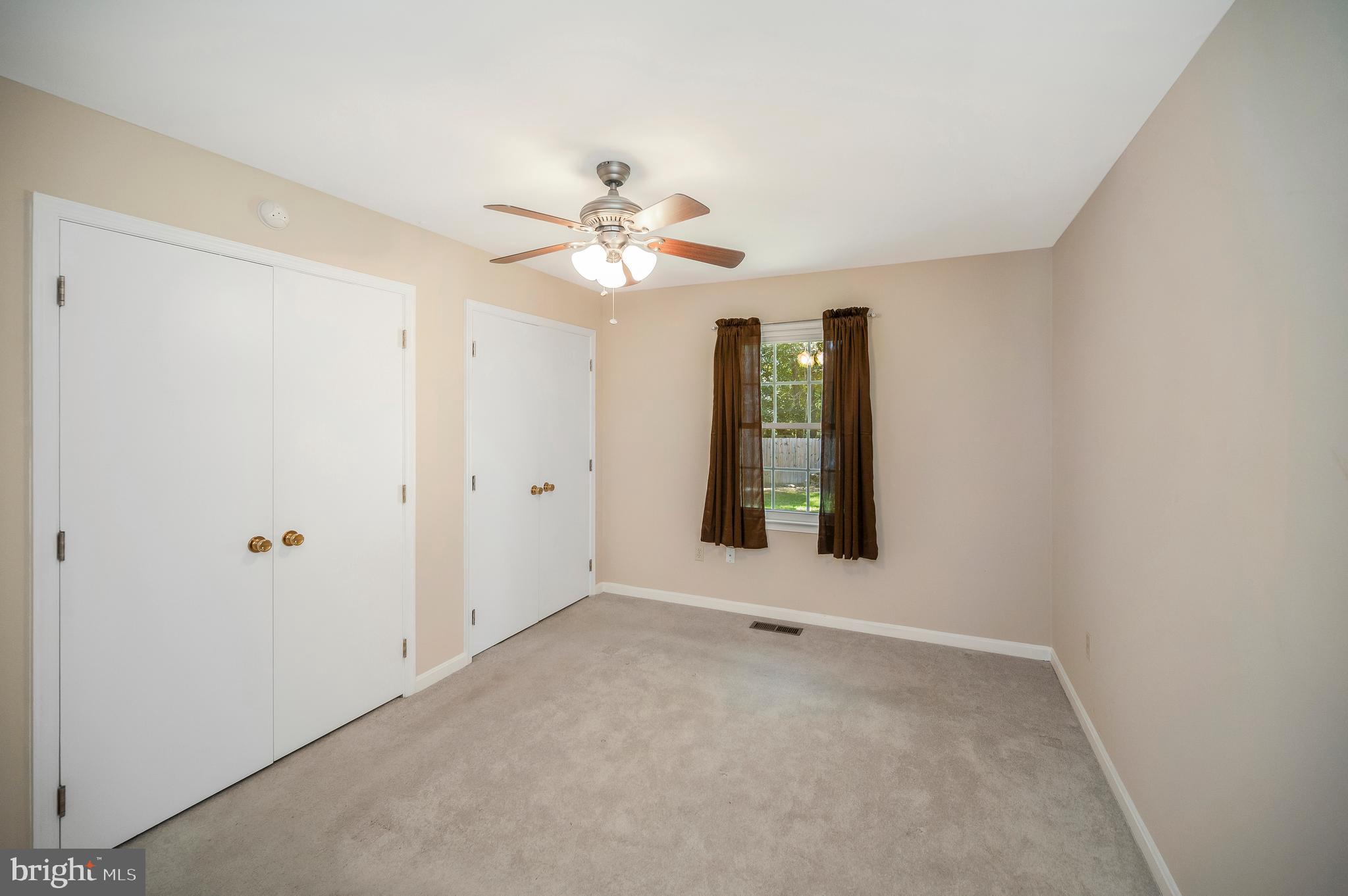 BREEZEWOOD - Residential