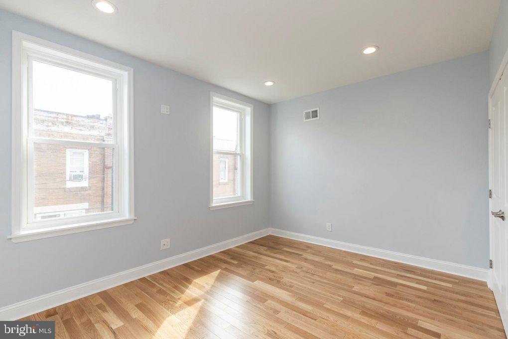 POINT BREEZE - Residential Lease