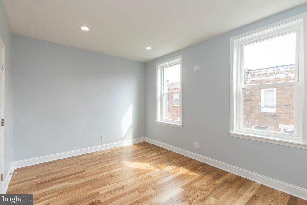 POINT BREEZE - Residential Lease