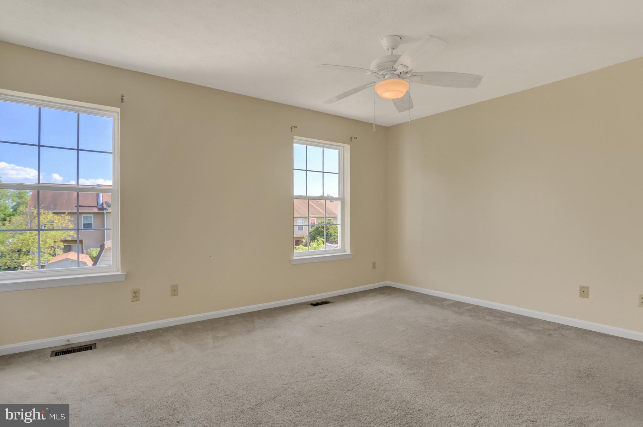 RIVERSIDE - Residential