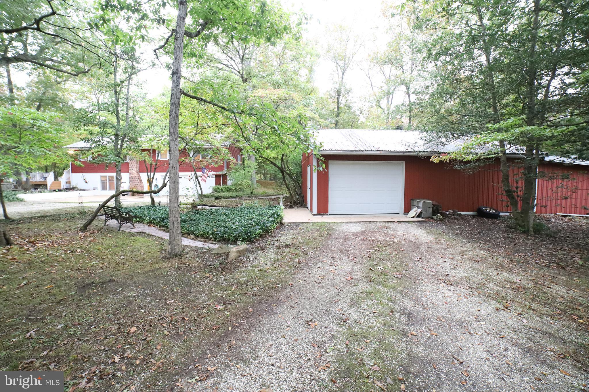 FOX GRAPE FARMS - Residential