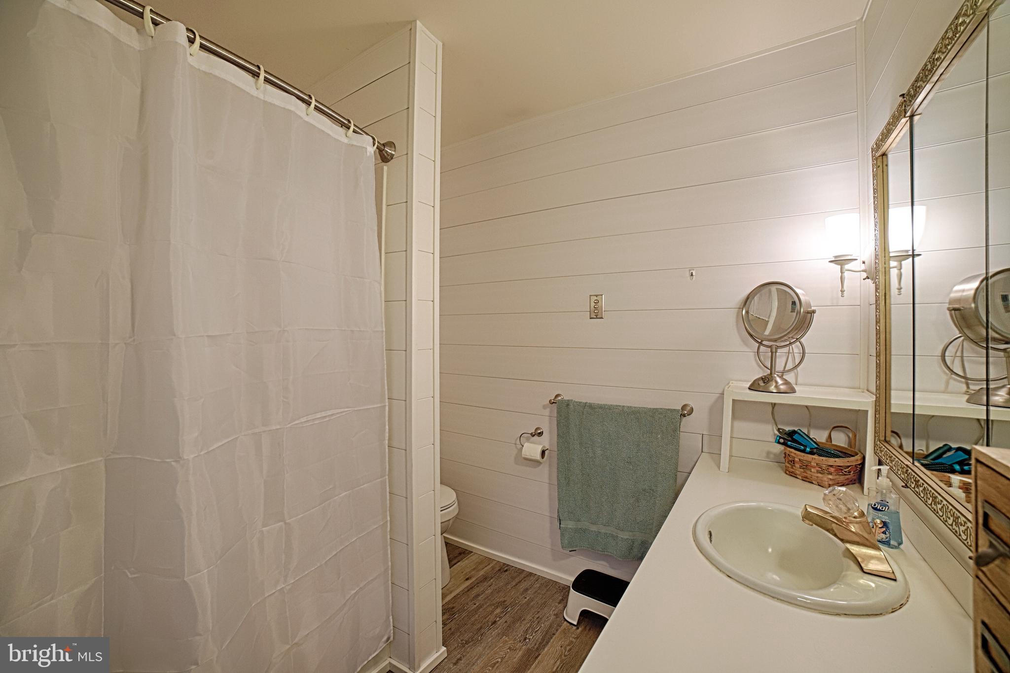 FOX GRAPE FARMS - Residential