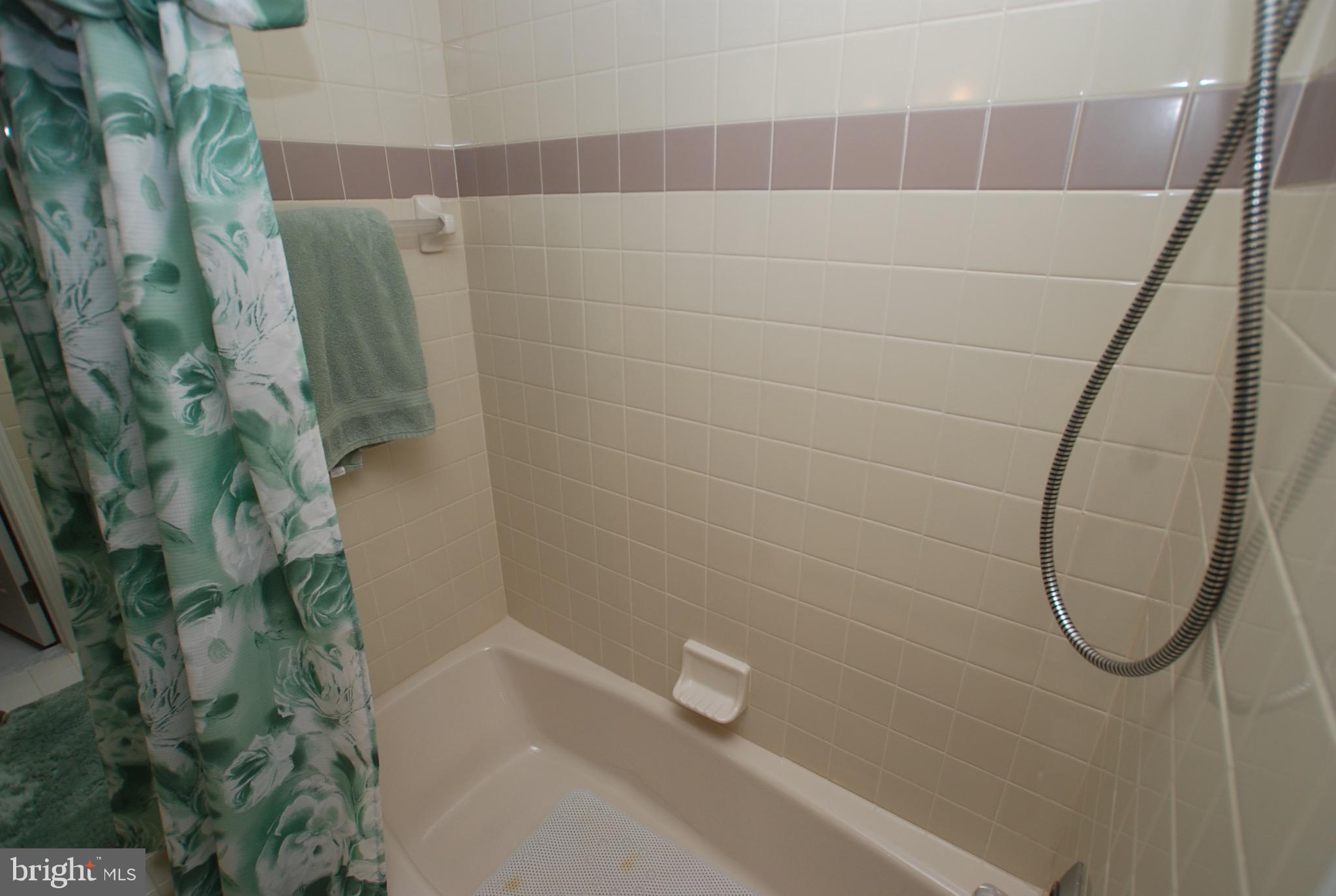 CENTENNIAL STATION - Residential