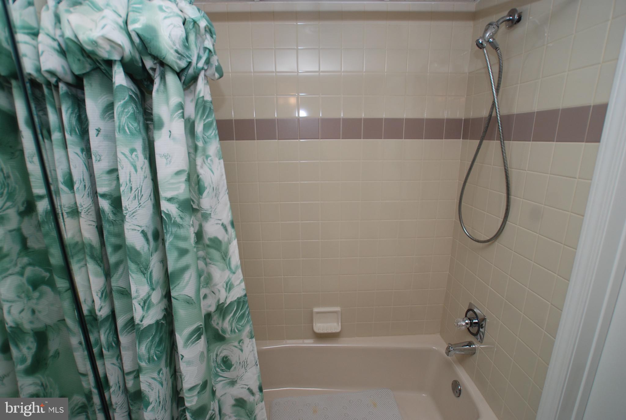 CENTENNIAL STATION - Residential