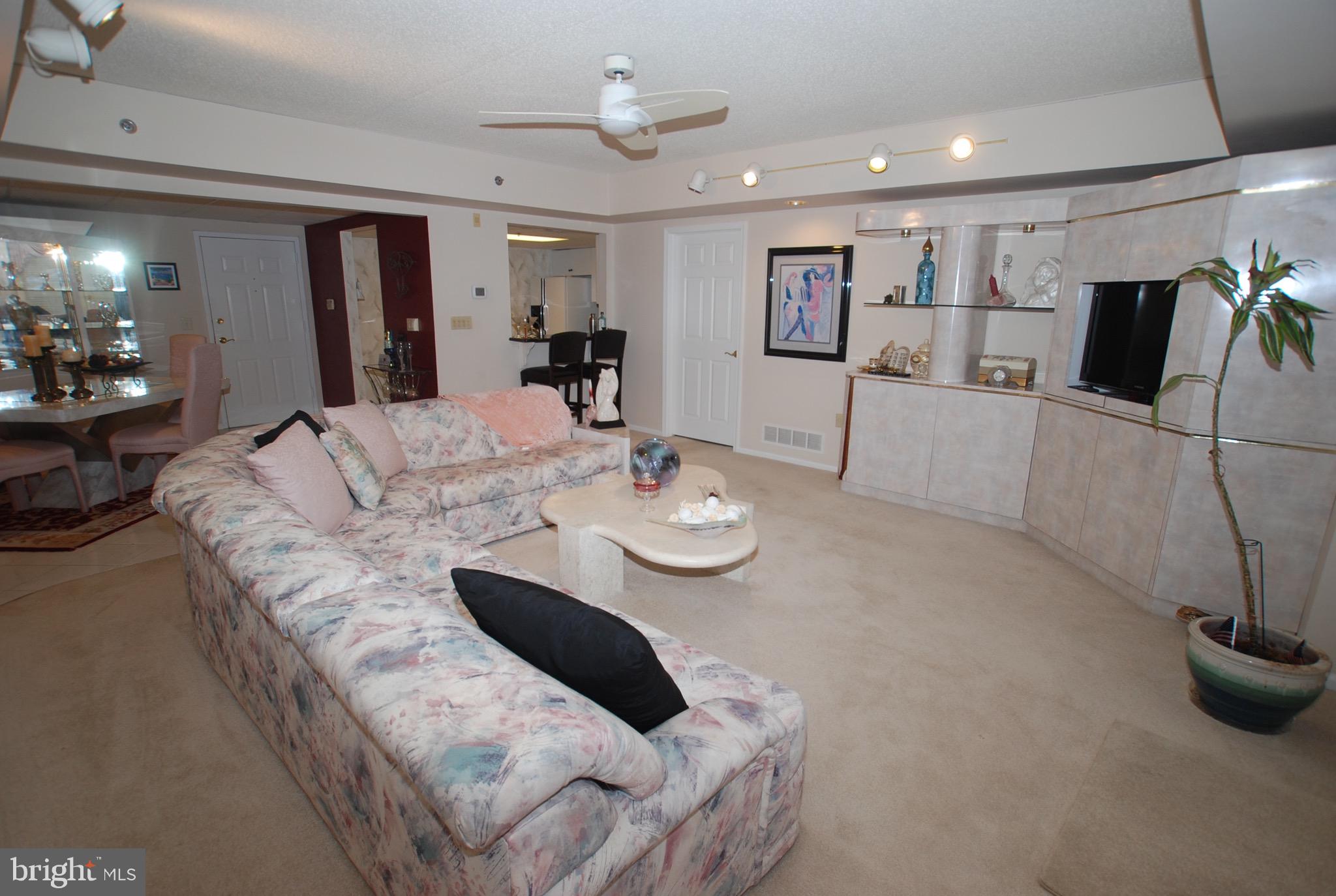 CENTENNIAL STATION - Residential