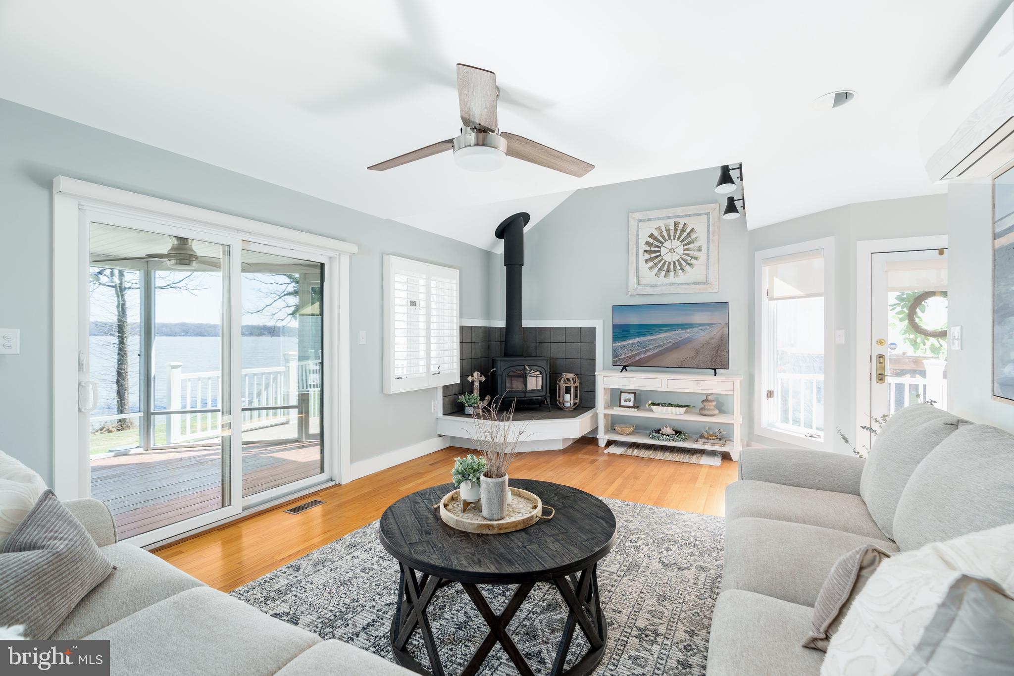 ELKMORE - Residential