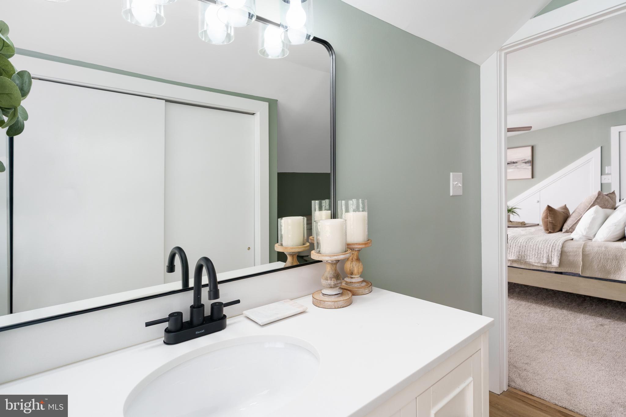 ELKMORE - Residential